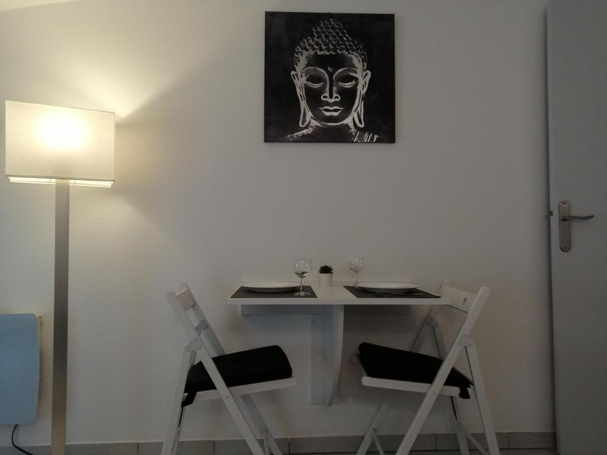 Apt T1 Cosy Et Ambiance Zen "Cottage De Moissac" Exteriér fotografie